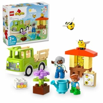 LEGO DUPLO beekeeping set with figures, truck, and accessories.