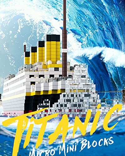 Building blocks model of Titanic with wave background